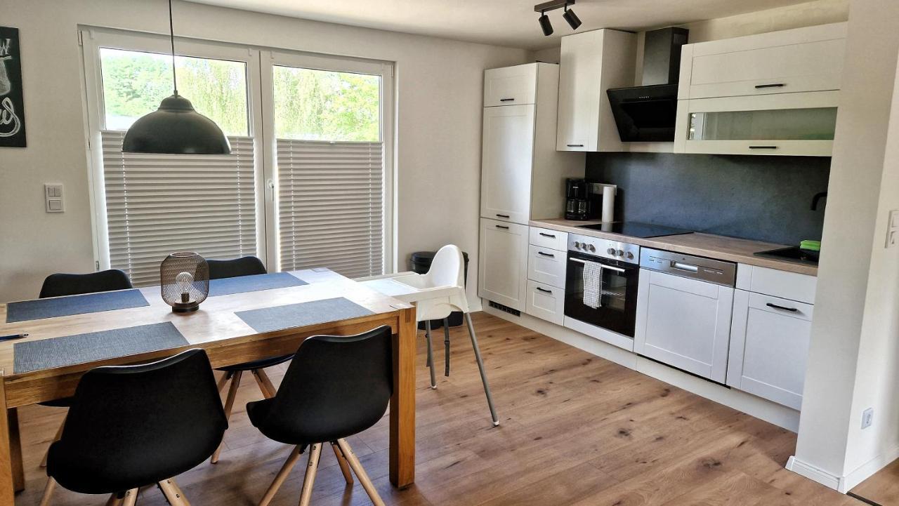 Ferienhaus Seeoase - 70Qm - Kamin -Terrassen - Parkplatz - Badestelle Fusslaeufig Joachimsthal Exterior foto