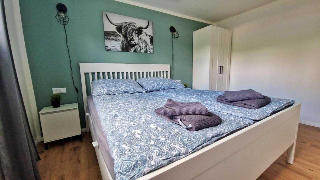 Ferienhaus Seeoase - 70Qm - Kamin -Terrassen - Parkplatz - Badestelle Fusslaeufig Joachimsthal Exterior foto