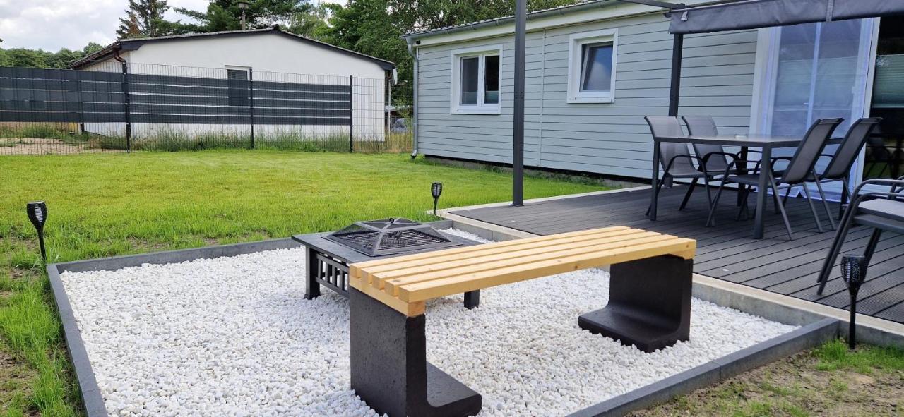 Ferienhaus Seeoase - 70Qm - Kamin -Terrassen - Parkplatz - Badestelle Fusslaeufig Joachimsthal Exterior foto