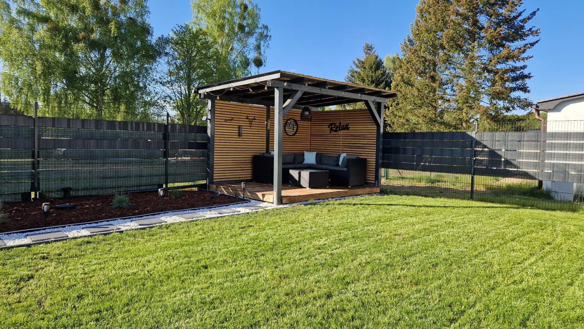 Ferienhaus Seeoase - 70Qm - Kamin -Terrassen - Parkplatz - Badestelle Fusslaeufig Joachimsthal Exterior foto